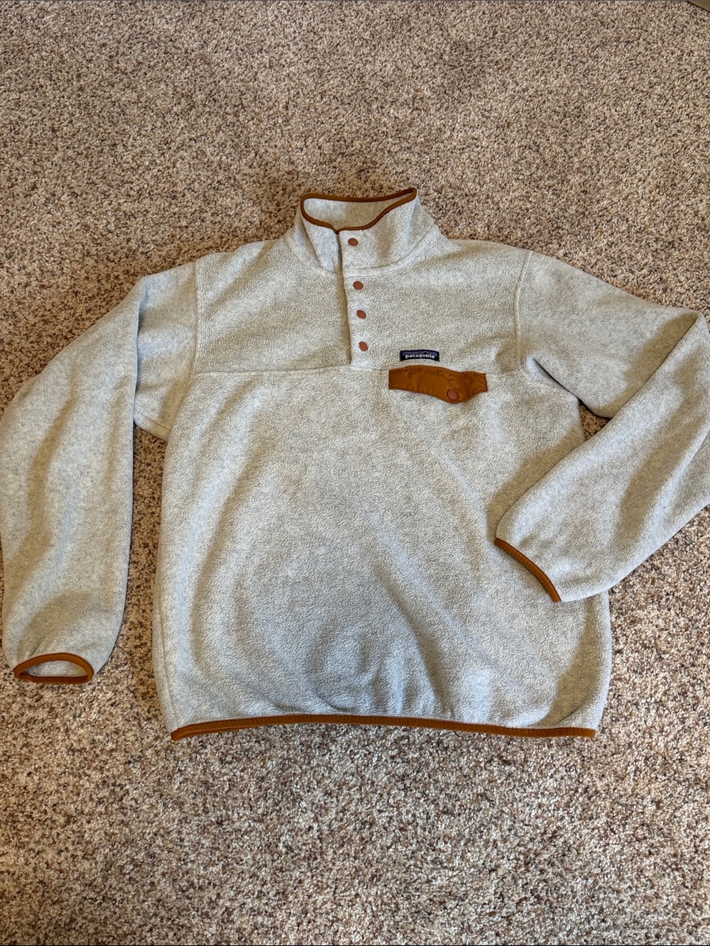 Patagonia Women’s Gray/Burnt Orange Synchilla- M